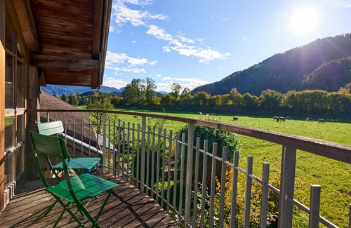 Kiefersfelden Apartment | Ferienwohnung 100 qm bis Max. 4 Personen