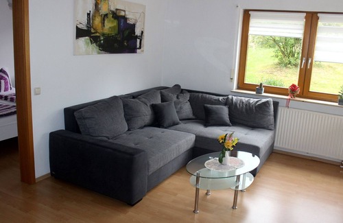 Odsbach Apartment | Ferienwohnung 2, 56qm, 1 Schlafzimmer, 1 Wohnzimmer, max. 2 Personen