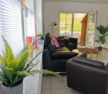 Gemund Apartment | Ferienwohnung 2 Flüsse mit Dachterrasse für 6 Gäste und max 2 Hunde in 1A Lage