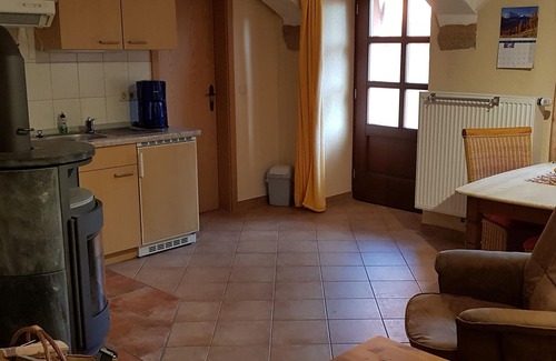 Ehrenberg Apartment | Ferienwohnung 2 mit 56qm, 2 Schlafzimmer, 1 Wohn-/Schlafzimmer, für maximal 4 Personen