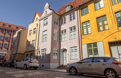 Old Town Apartment | Ferienwohnung 3 - Ferienwohnungen in der Altstadt Stralsund