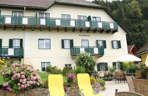 Millstatt Apartment | Ferienwohnung 3 - Petersenhof