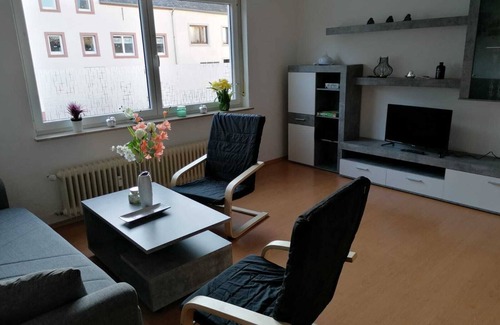 Ensch House | Ferienwohnung 55 m², 1 Schlafzimmer, 1 Wohnzimmer, 1 Küche, 1 Bad, 1 Flur
