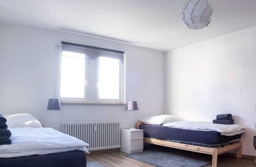 Singen Apartment | Ferienwohnung, 75 qm, 3 Schlafzimmer, Max. 6 Personen