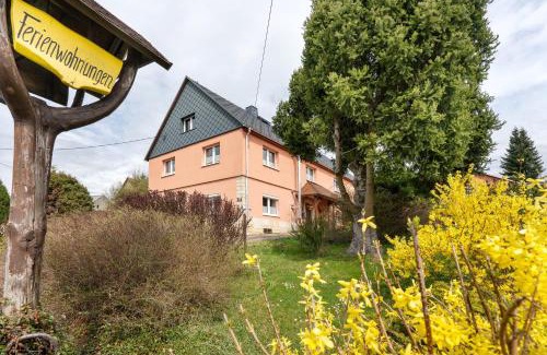 Ehrenberg Apartment | Ferienwohnung Ahrens