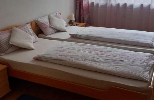 Bad Herrenalb Apartment | Ferienwohnung Albblick, 49qm, 1 Schlafzimmer