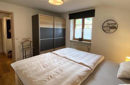 Weißach Apartment | Ferienwohnung Alpenglück