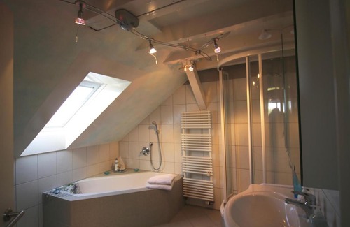 Geilenkirchen Apartment | Ferienwohnung Alte Schule