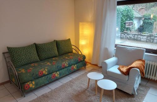 Untermunstertal Apartment | Ferienwohnung am Bächle