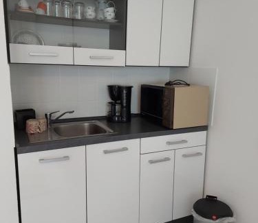 Untermunstertal Apartment | Ferienwohnung am Bächle