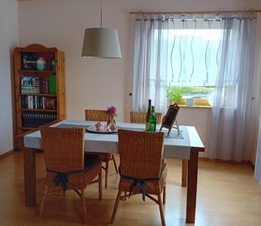 Losheim am See Apartment | Ferienwohnung Am Gässchen
