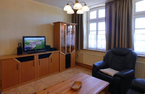 Carolinensiel Apartment | Ferienwohnung Am Hafen West "kutter"