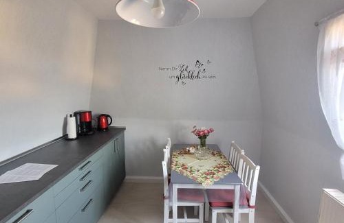 Niedersedlitz Apartment | Ferienwohnung am Lockwitzbach