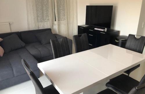 Bahlingen Apartment | Ferienwohnung Anemone