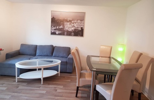 Niedersedlitz Apartment | Ferienwohnung/app. für 6 Gäste mit 66m² in Dresden