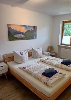 Marquartstein Apartment | Ferienwohnung Bergblick
