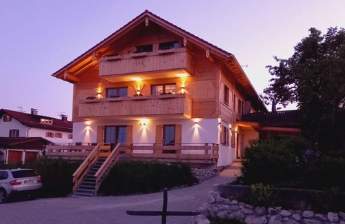 Hitzleried Apartment | Ferienwohnung Bergblick, 2 Schlafräume - Martin, Ferienwohnung
