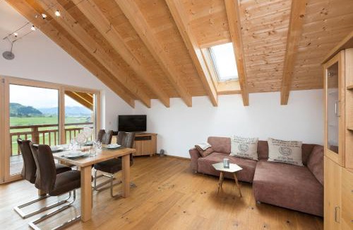 Schraden Apartment | Ferienwohnung Bergblick Dachgeschoss