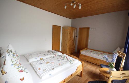 Sehmatal-Neudorf Apartment | Ferienwohnung-Bergkristall
