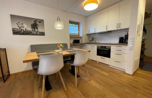 Steibis Apartment | Ferienwohnung Bergzeit