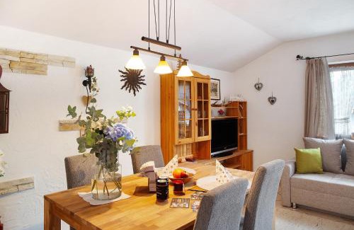 Mittenwald Apartment | Ferienwohnung Brunnsteinnest