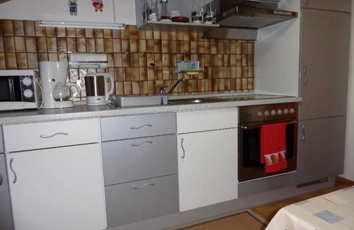 Schraden Apartment | Ferienwohnung Burgenblick - Apartment Burgenblick with balcony