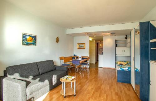 Orselina Apartment | Ferienwohnung C13