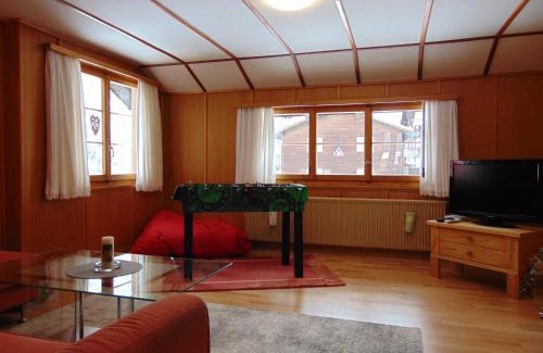 Sedrun Apartment | Ferienwohnung Casa Plauns-iu