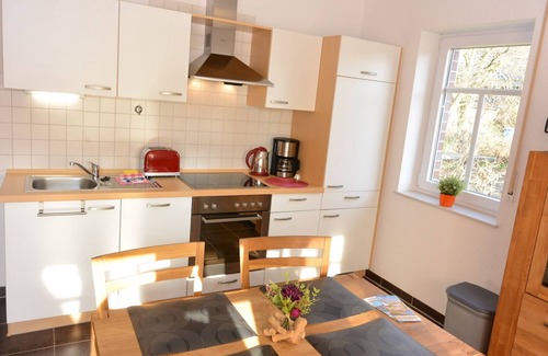 Norddeich Apartment | Ferienwohnung Störtebeker in Norddeich Direkt in Hafennähe