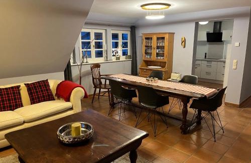 Ostseebad Ahrenshoop Apartment | Ferienwohnung im Blauen Haus