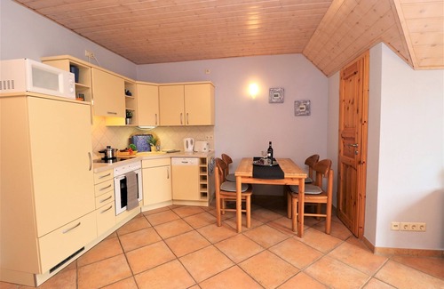 Ostseebad Wustrow Apartment | Ferienwohnung mit Balkon Direkt Hinter dem Deich