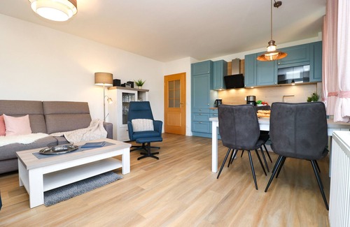 Ostseebad Wustrow Apartment | Ferienwohnung mit Balkon und Ostseeblick Direkt Hinter der Düne