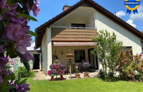 Uhldingen-Muehlhofen Apartment | Ferienwohnung Neubacher