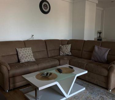 Lossburg Apartment | Ferienwohnung Deti
