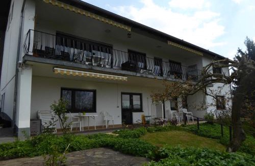 Michelstadt Apartment | Ferienwohnung Dora 1