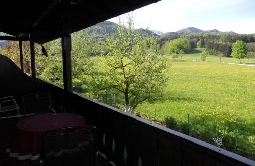 Bernau am Chiemsee Apartment | Ferienwohnung Edmeier
