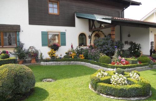 Bernau am Chiemsee Apartment | Ferienwohnung Edmeier
