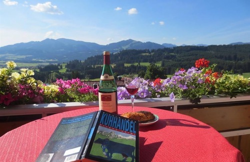 Oy-Mittelberg Apartment | Ferienwohnung Edelsberg - Haus Panorama