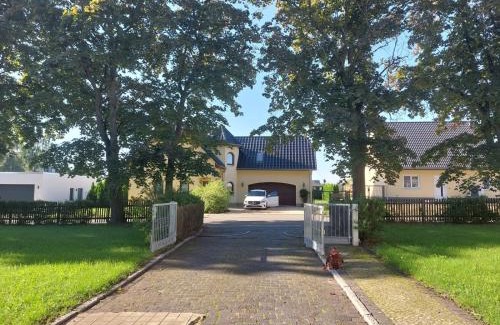 Stobnitz Apartment | Ferienwohnung Ehrich