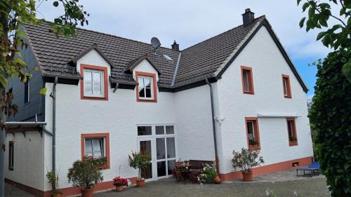 Esch Apartment | Ferienwohnung Eifelgold Esch