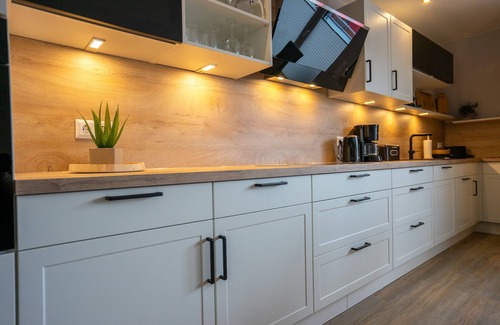 Busum Apartment | Ferienwohnung Elsi Deluxe Zwischen Hafen und Zentrum