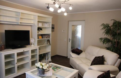 Pirna Apartment | Ferienwohnung "Ernst Schmole"