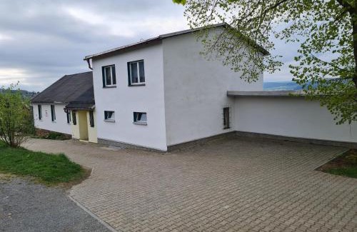 Bernsbach Apartment | Ferienwohnung Erzgebirgsblick