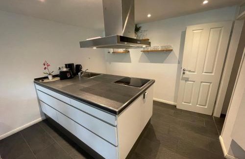 Monkeberg Apartment | Ferienwohnung FördeGlück an der Kieler Förde