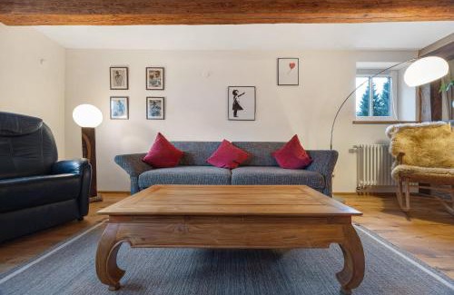 Emmerthal Apartment | Ferienwohnung Fachwerk-Home