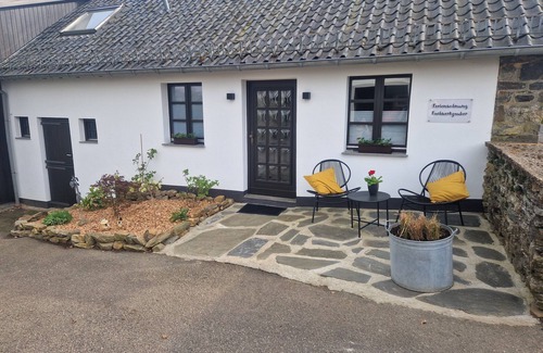 Monschau Apartment | Ferienwohnung Fachwerkzauber - Tradition Trifft auf Komfort -