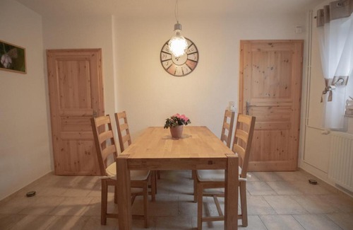 Hohenkirchen Apartment | Ferienwohnung Feldstein