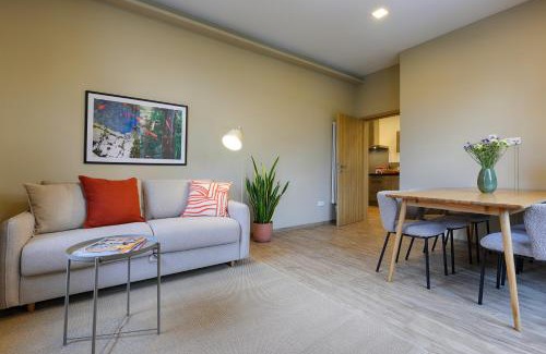 Heidingsfeld Apartment | Ferienwohnung Fischzucht - Sauna, große Dachterrasse, 3 Schlafzimmer - by homekeepers