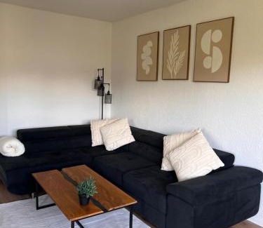 Guenzburg Apartment | Ferienwohnung Günzburg Holiday Apartment