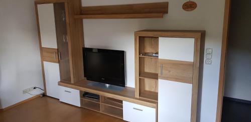 Zueschen Apartment | Ferienwohnung Haus Kapellenblick